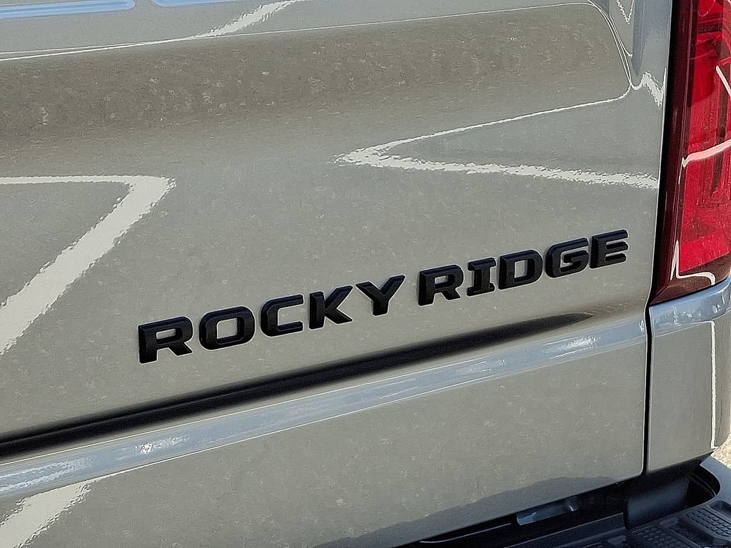 New 2026 Chevrolet Silverado 1500 RST AWD/4WD image 15
