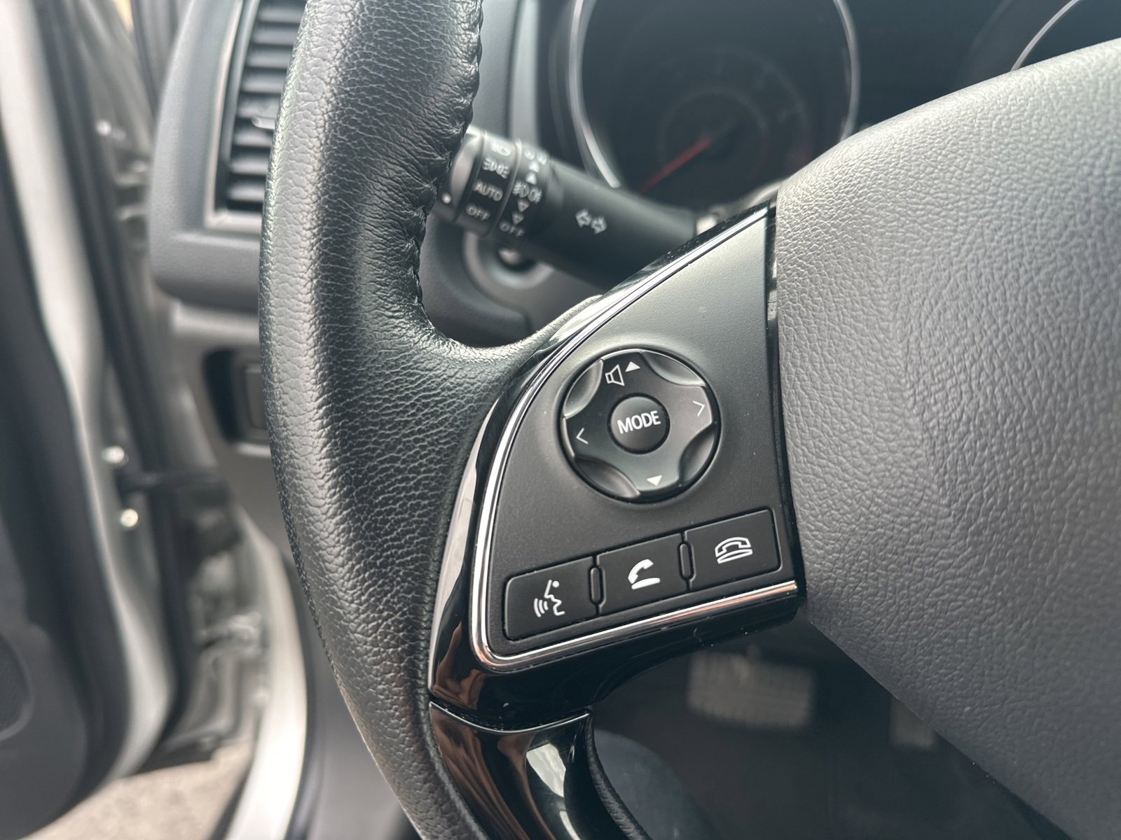 Used 2024 Mitsubishi Outlander Sport SE image 8