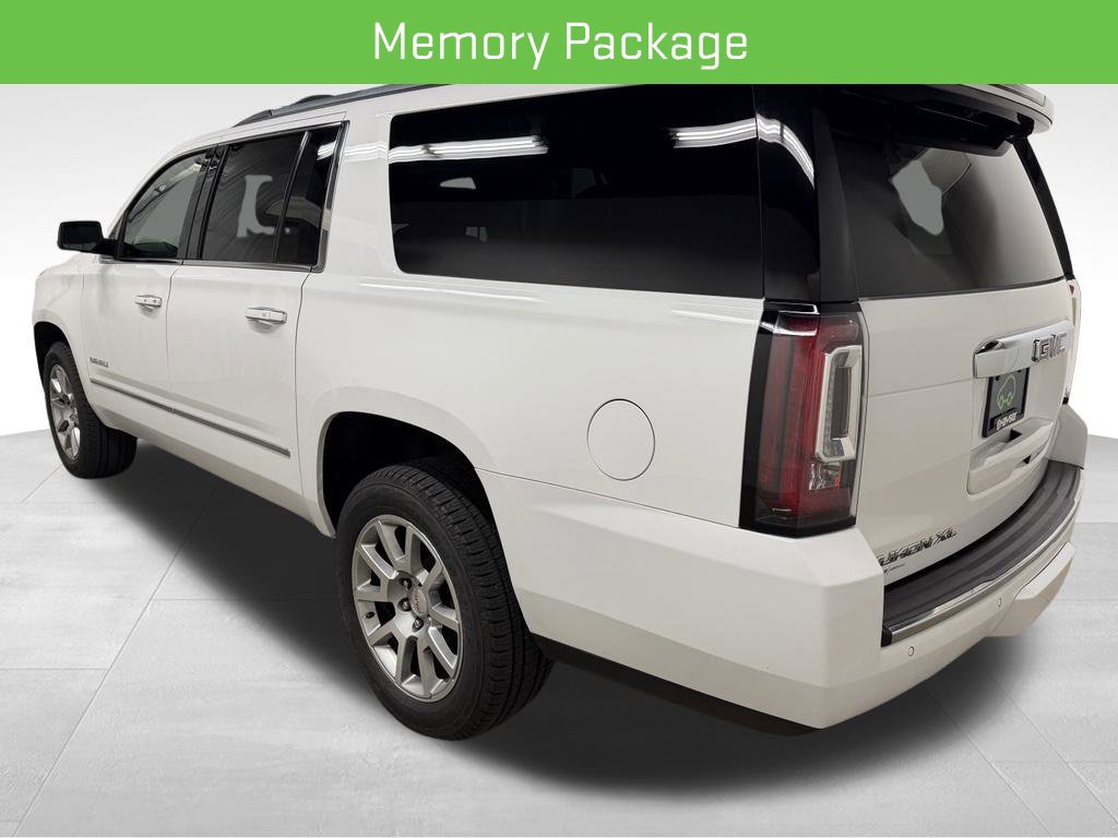 Certified 2020 GMC Yukon XL Denali w/ Open Road Package AWD/4WD image 8