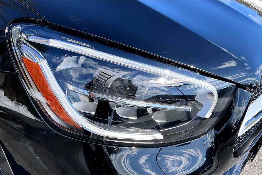 Certified 2022 Mercedes-Benz GLC 300 4MATIC image 31