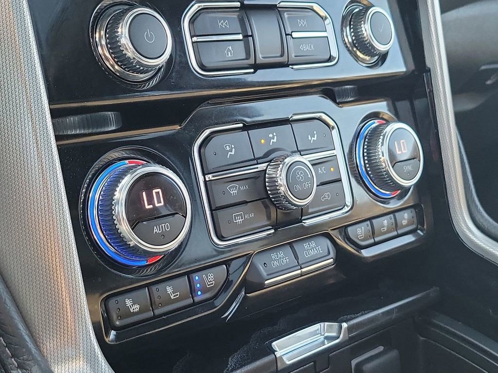 Used 2023 GMC Yukon Denali w/ LPO, Floor Liner Package image 31
