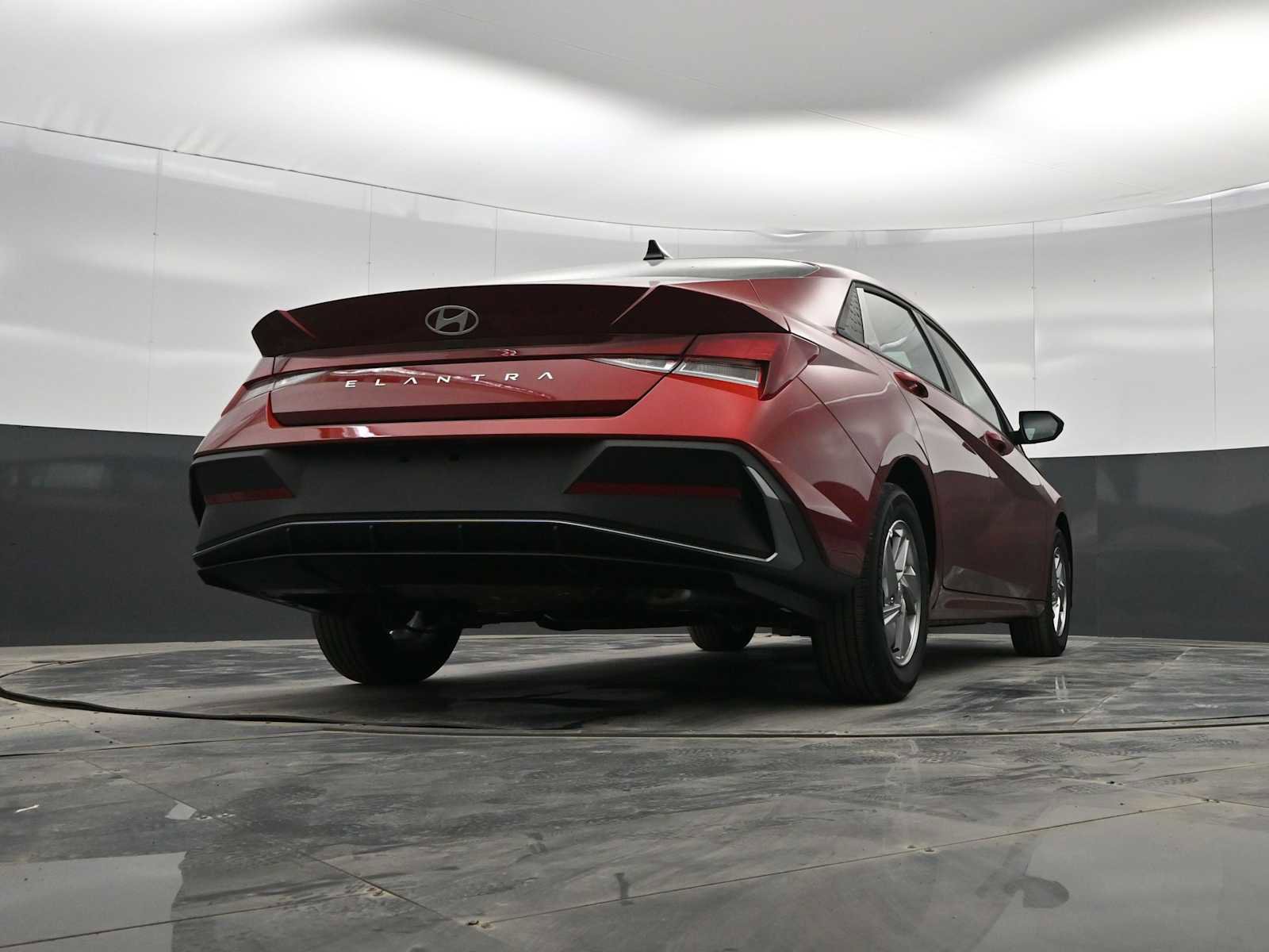 New 2026 Hyundai Elantra SE image 33