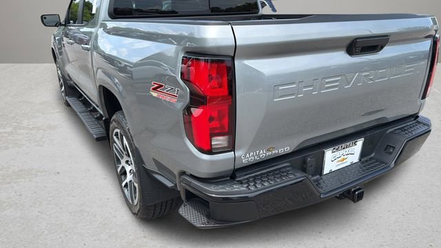 Used 2024 Chevrolet Colorado Z71 w/ Z71 Convenience Package 2 AWD/4WD image 35
