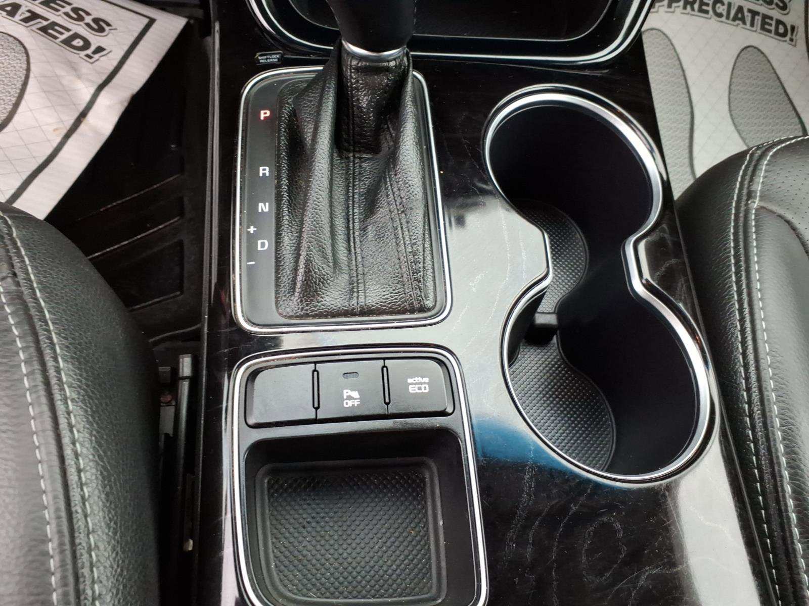 Used 2015 Kia Sorento LX image 12