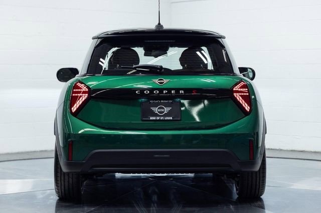 New 2026 MINI Cooper S image 7