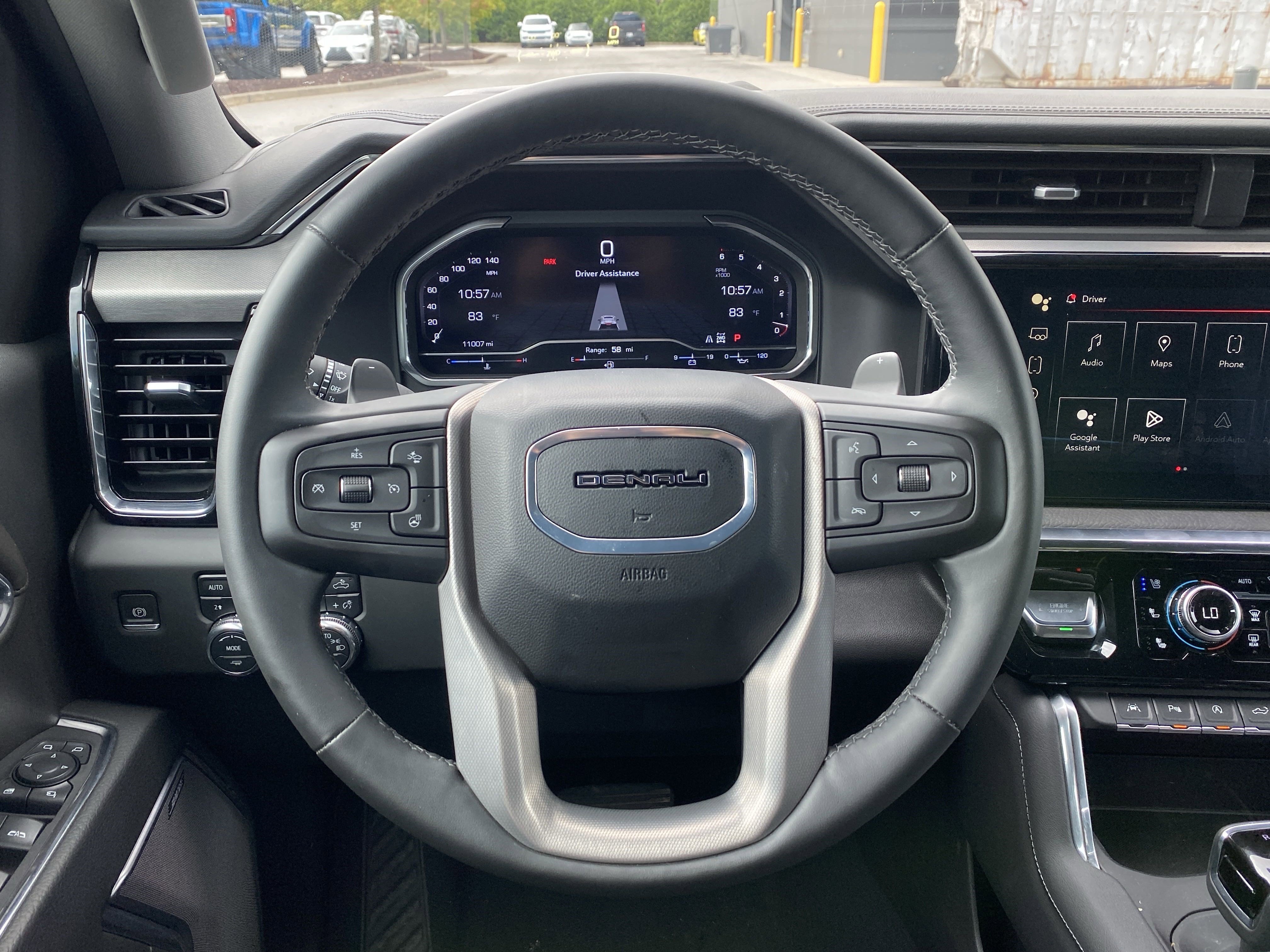 Used 2024 GMC Sierra 1500 Denali w/ Technology Package image 9