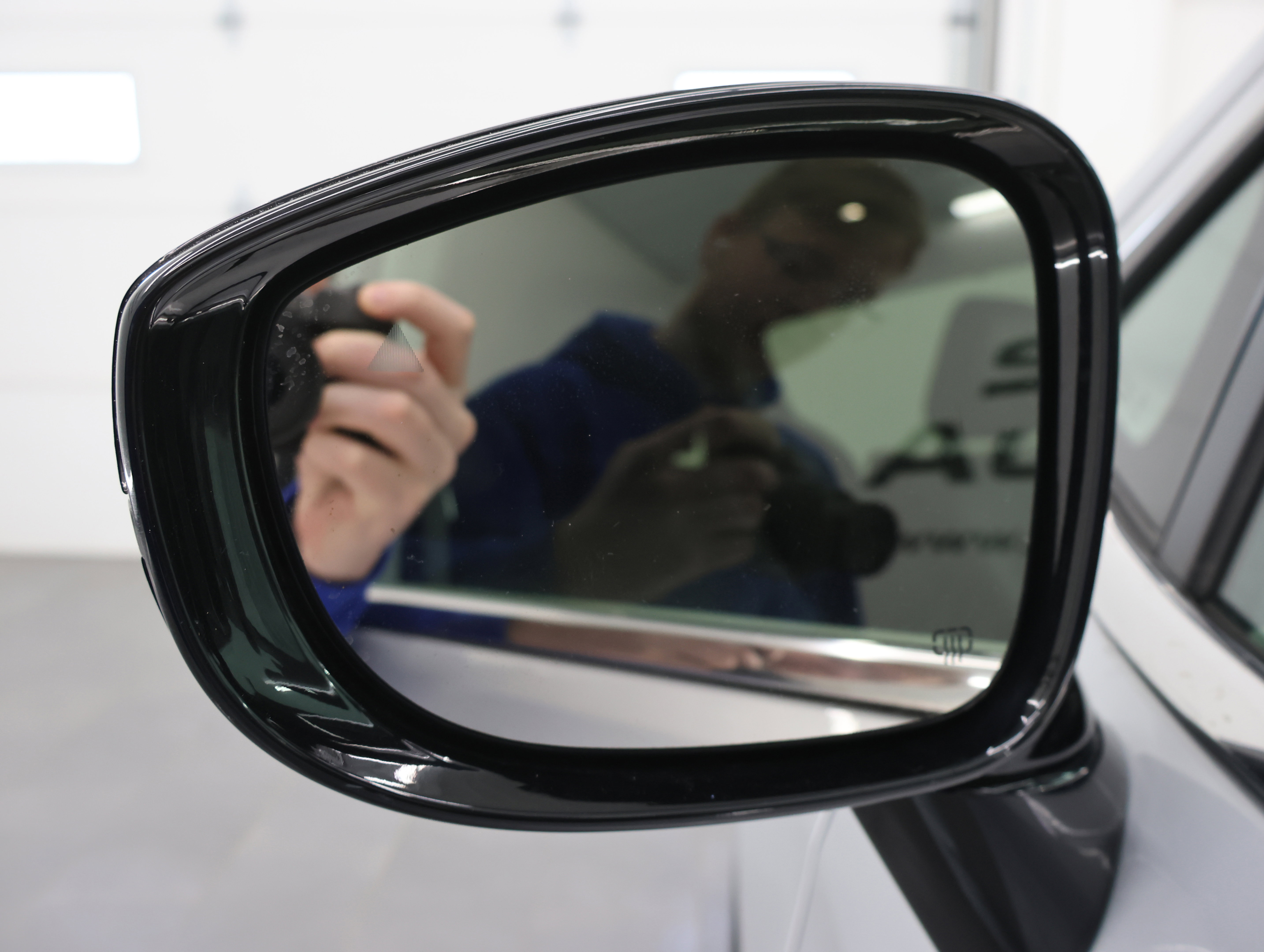 Used 2024 Chrysler Pacifica Touring-L FWD image 41