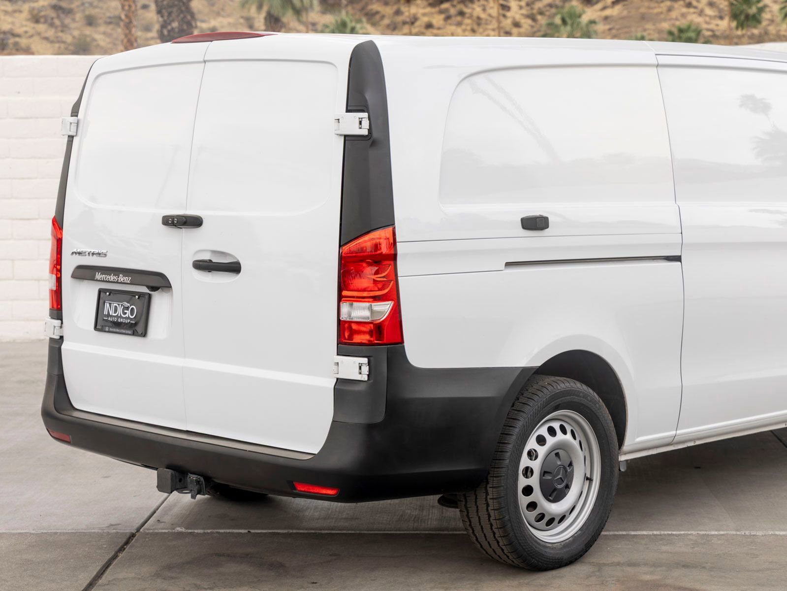 Used 2022 Mercedes-Benz Metris image 11