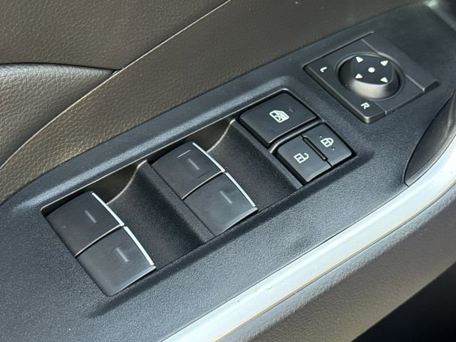 Used 2025 Toyota RAV4 XLE Premium FWD image 21