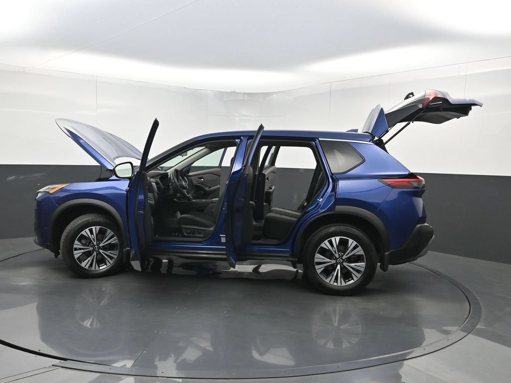 Used 2023 Nissan Rogue SV FWD image 34