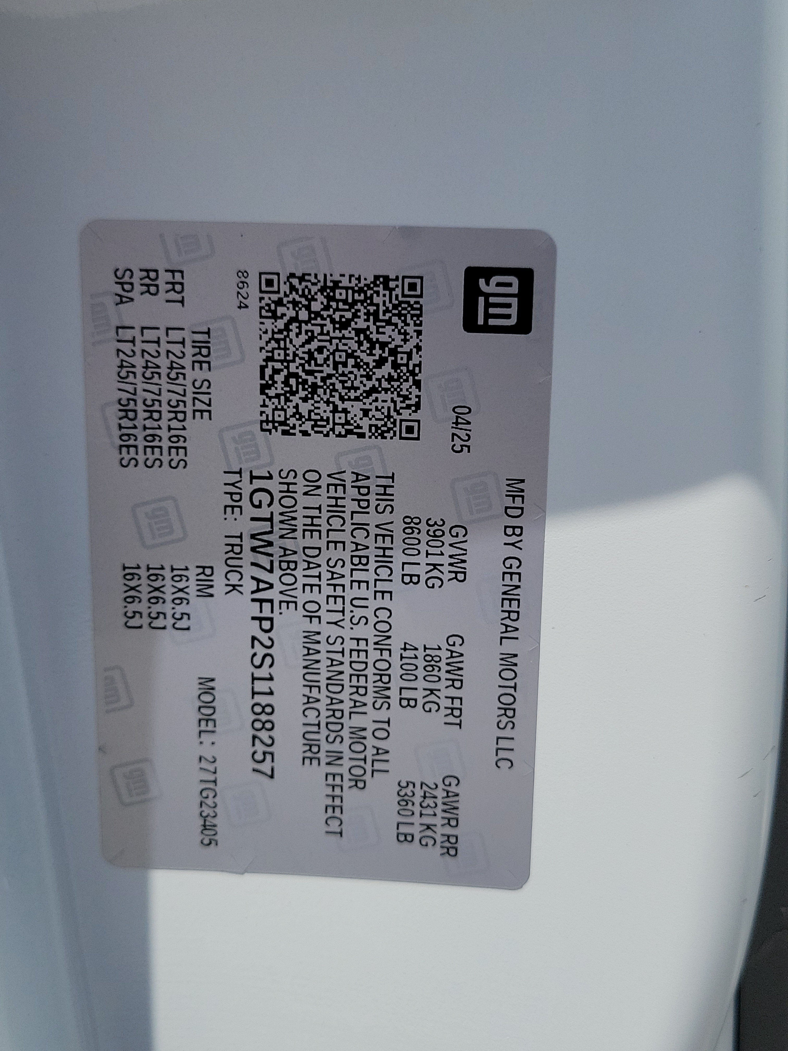 Used 2025 GMC Savana 2500 w/ Driver Convenience Package RWD image 29