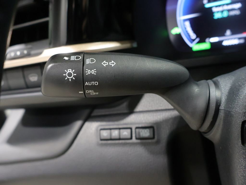 Used 2024 Toyota Crown Limited image 37