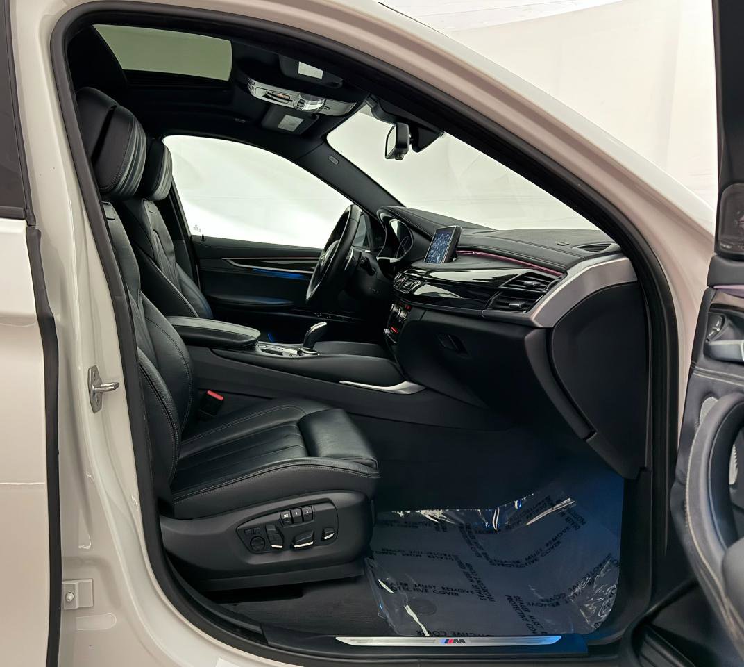 Used 2019 BMW X6 xDrive50i w/ M Sport Package image 25