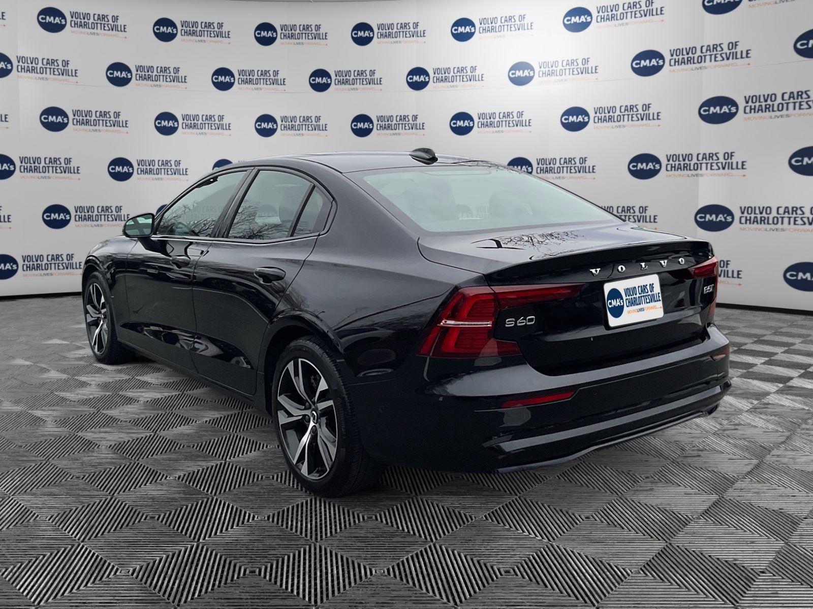 Certified 2025 Volvo S60 B5 Plus AWD/4WD image 3