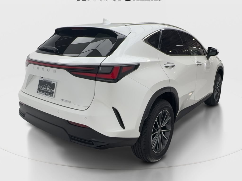 Used 2025 Lexus NX 250 FWD w/ Towing Package (2000 Lbs) image 7