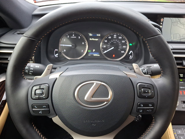 Used 2020 Lexus RC 300 AWD w/ Premium Package image 17