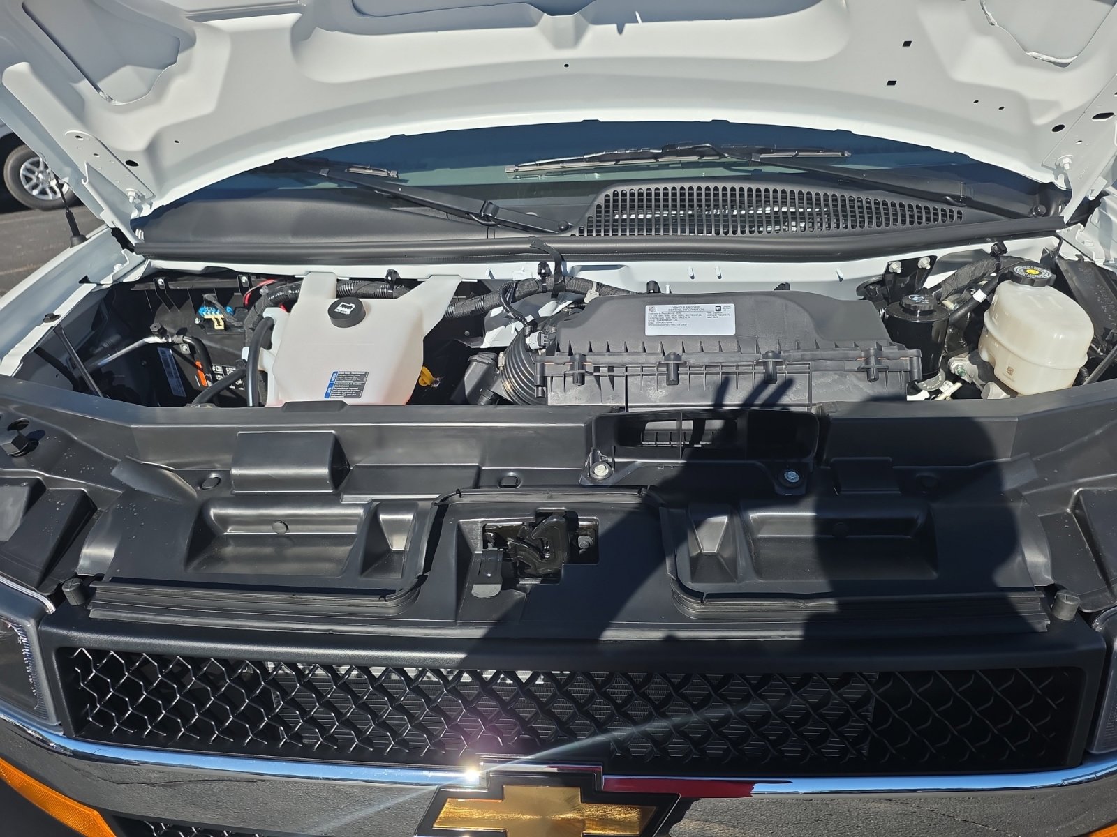 New 2025 Chevrolet Express 2500 Extended w/ Driver Convenience Package image 29