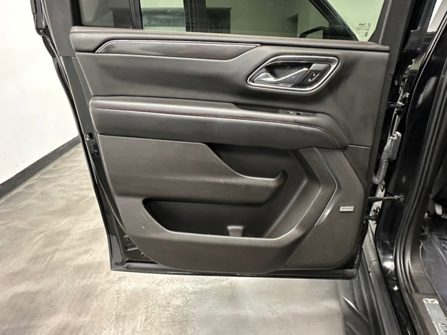 Used 2021 Chevrolet Suburban RST w/ Luxury Package image 50