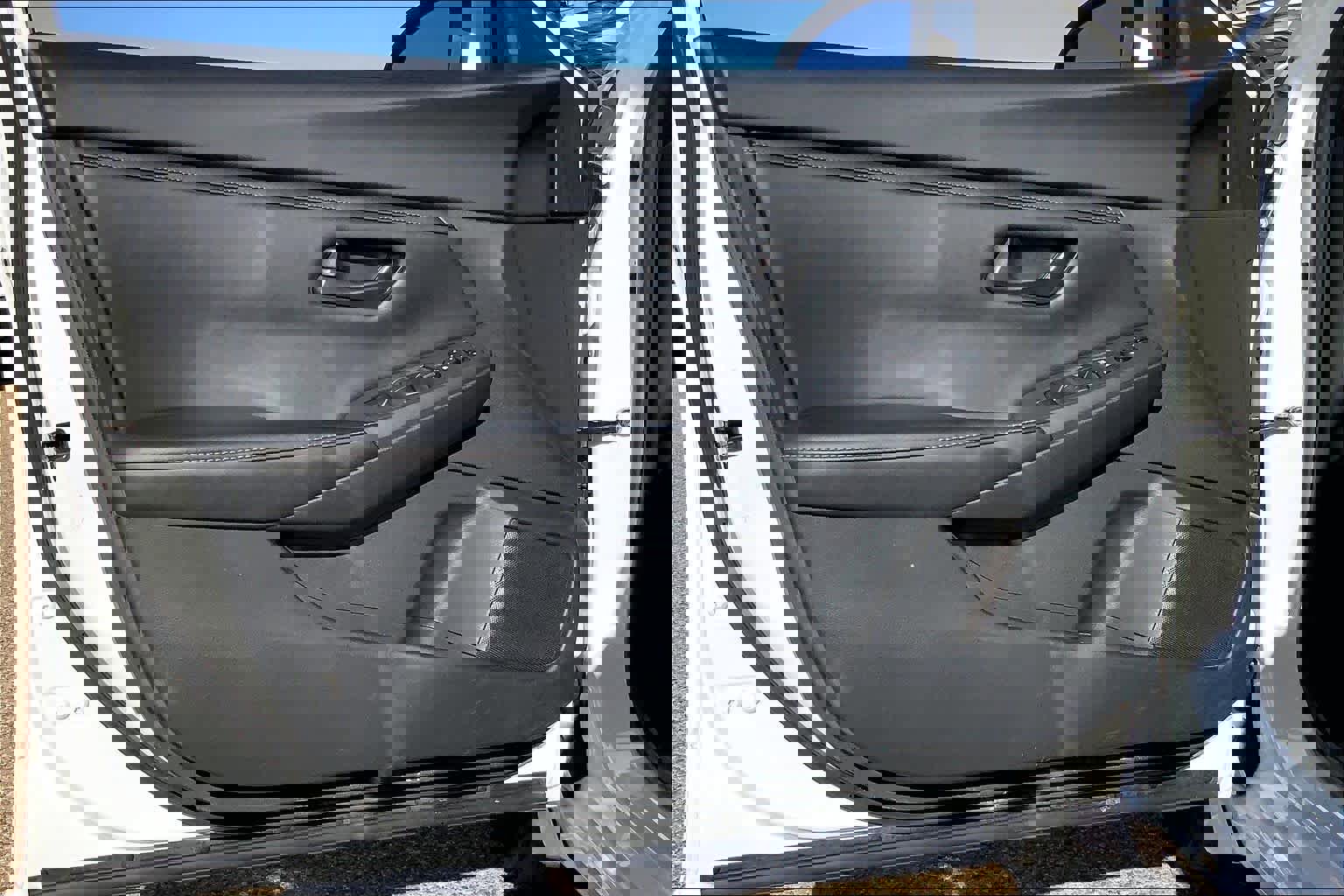 Used 2024 Nissan Sentra S image 21