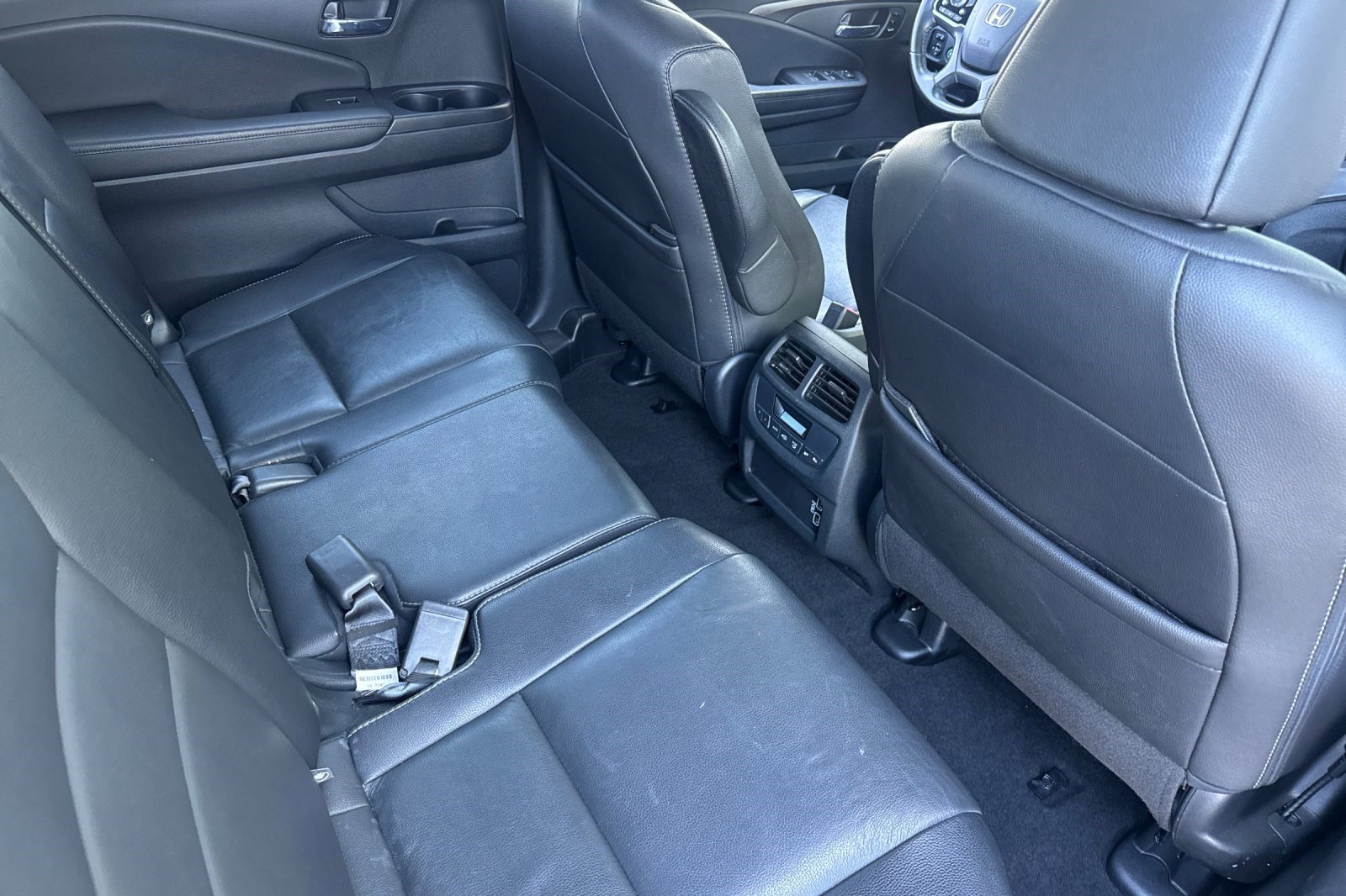 Certified 2022 Honda Pilot Special Edition image 30