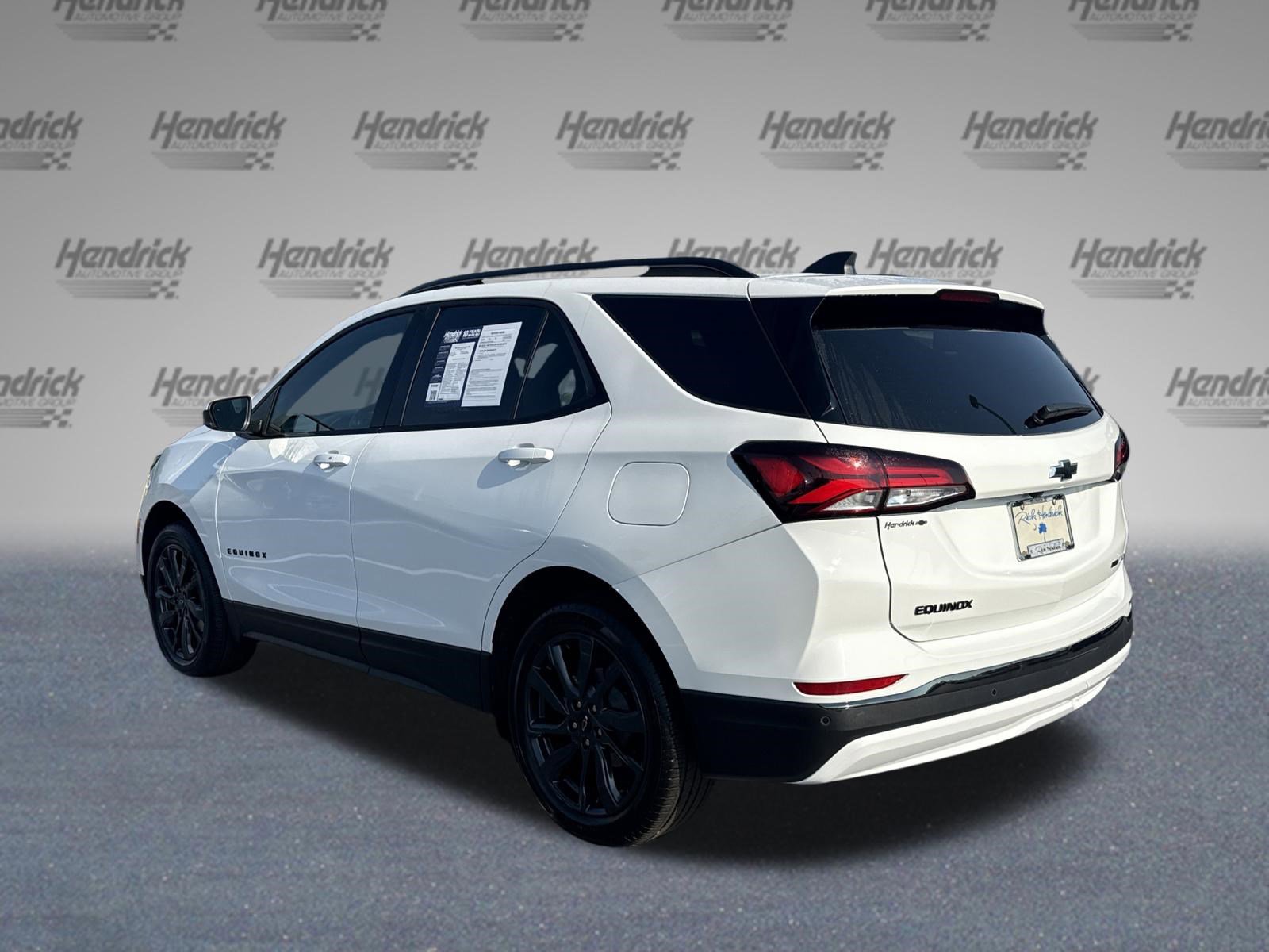 Used 2023 Chevrolet Equinox RS AWD/4WD image 8