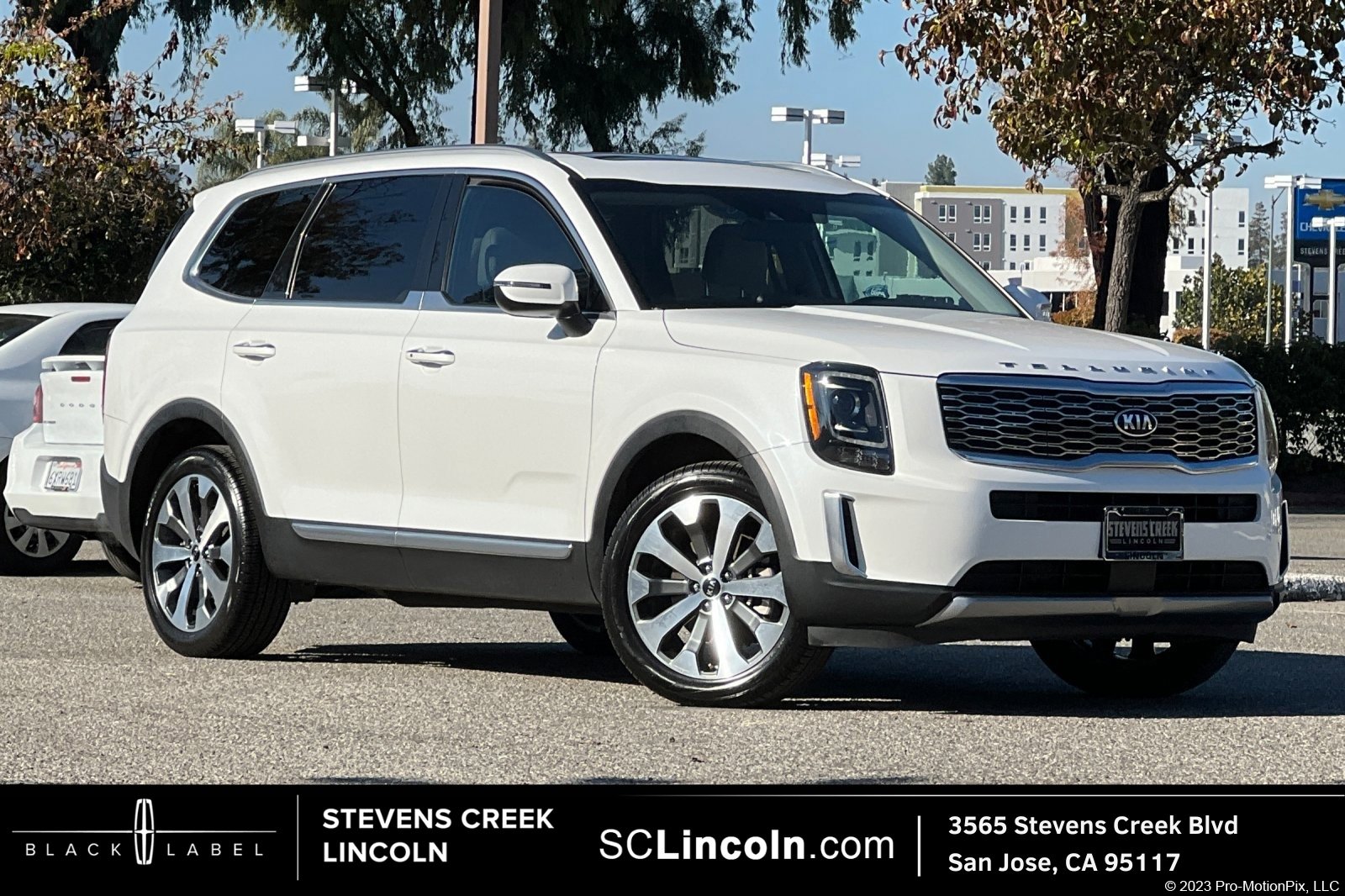 Used 2021 Kia Telluride S image 1