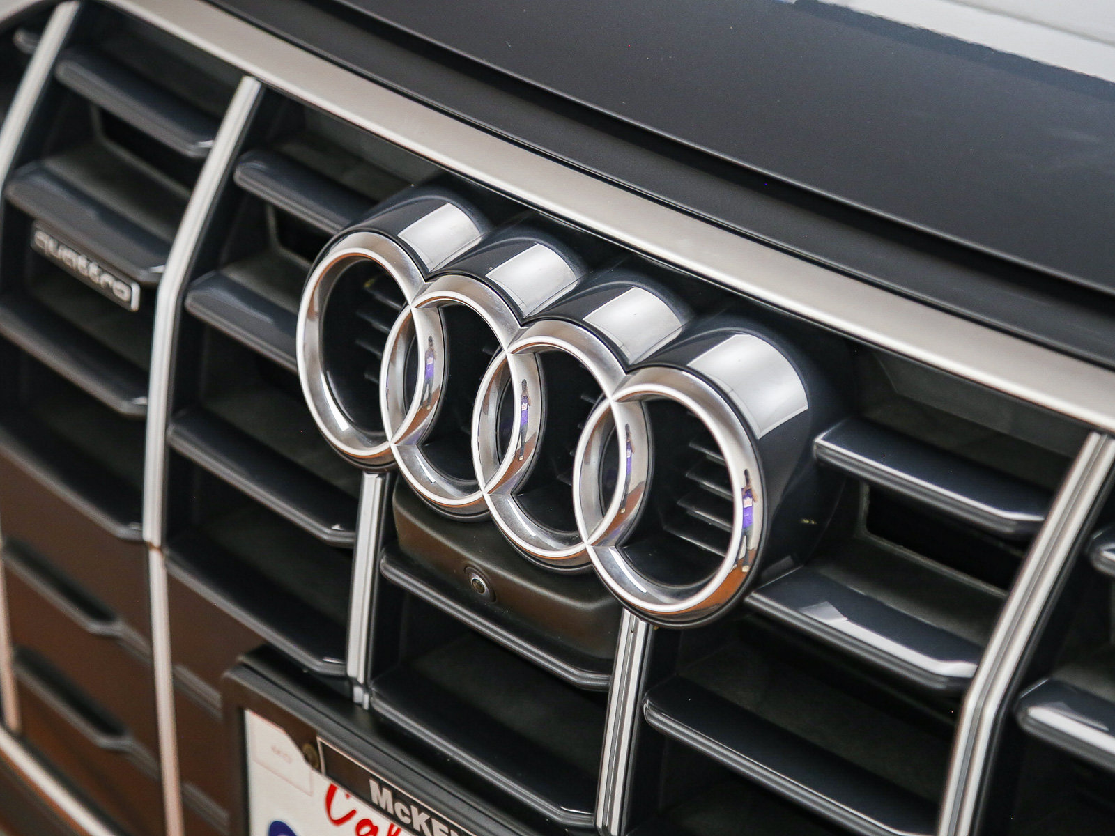 Certified 2023 Audi Q5 Premium Plus w/ Premium Plus Package AWD/4WD image 9
