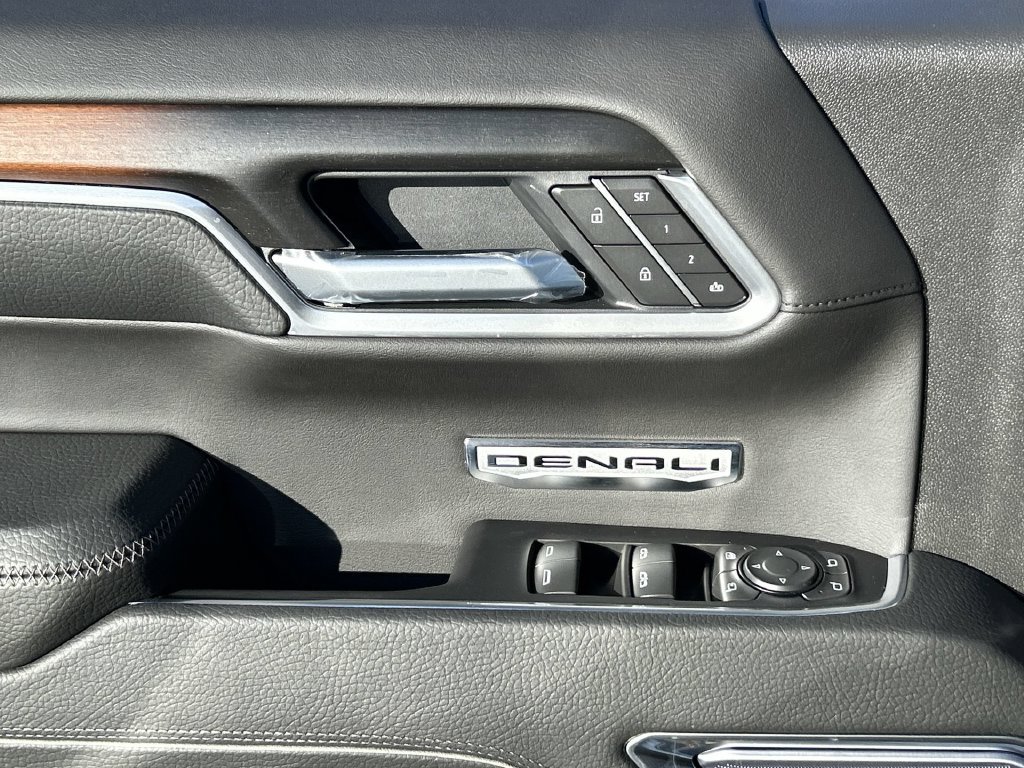 New 2026 GMC Sierra 1500 Denali AWD/4WD image 24