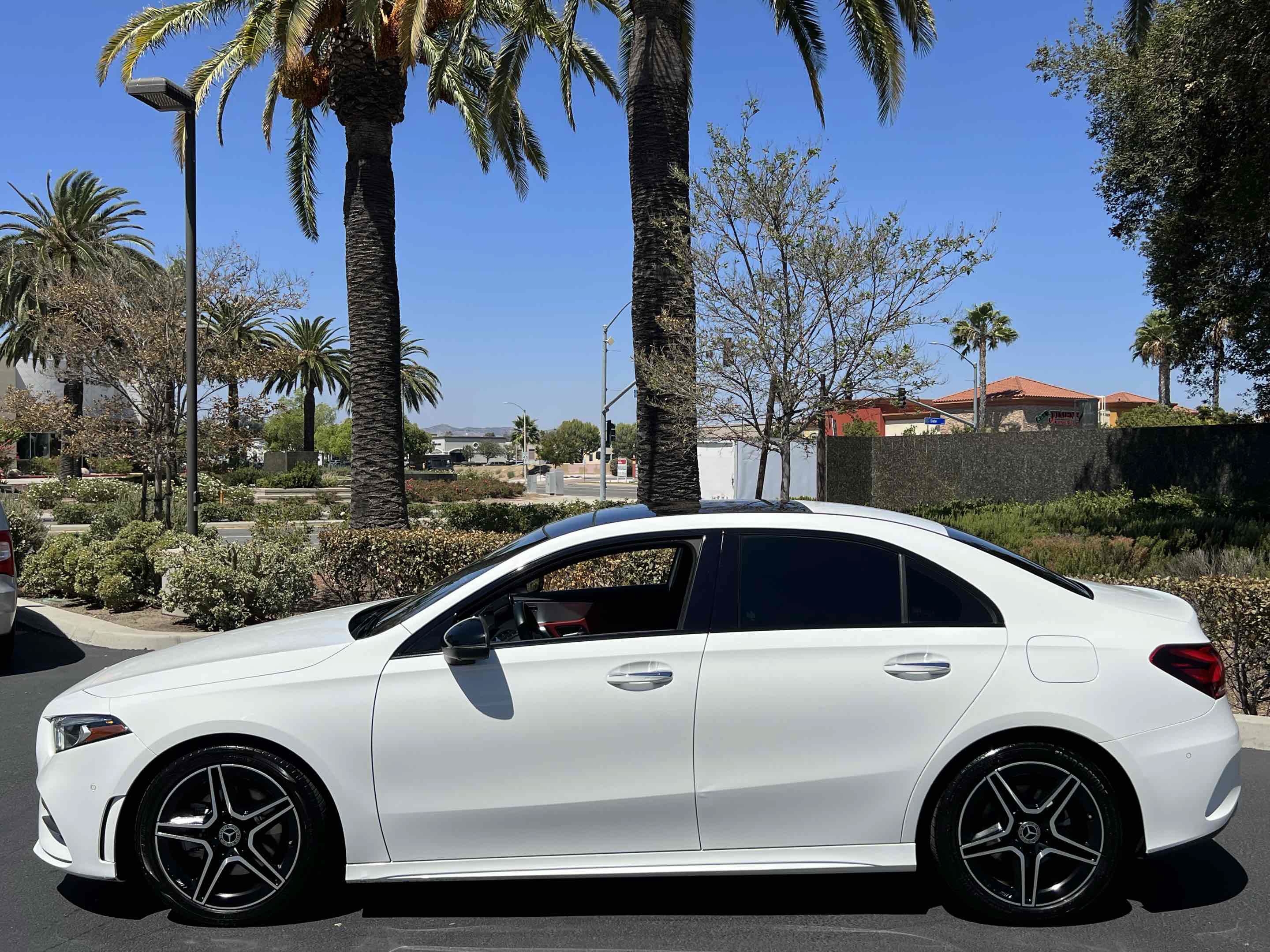 Used 2022 Mercedes-Benz A 220 w/ AMG Line image 18