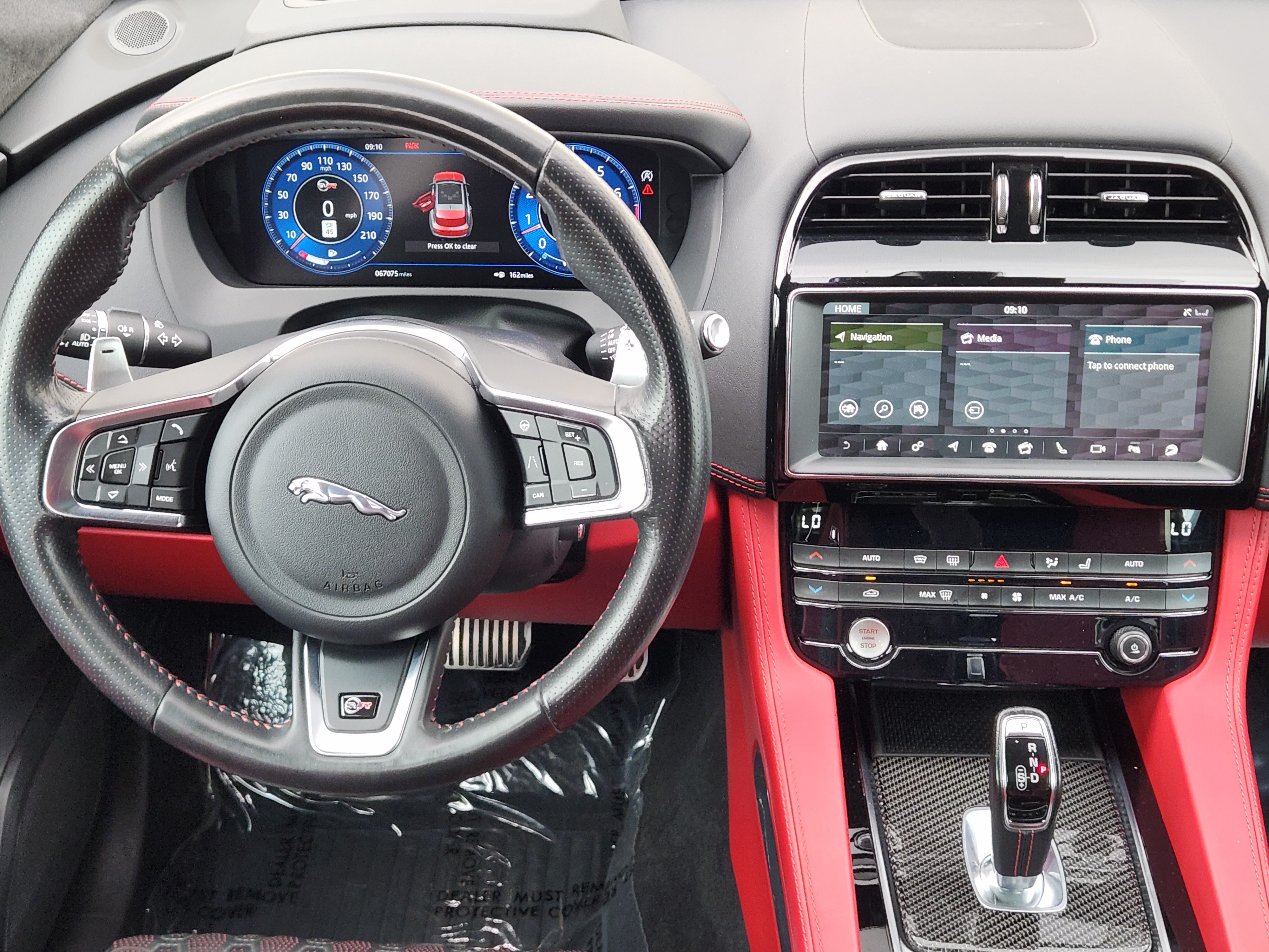 Used 2020 Jaguar F-PACE SVR AWD/4WD image 24