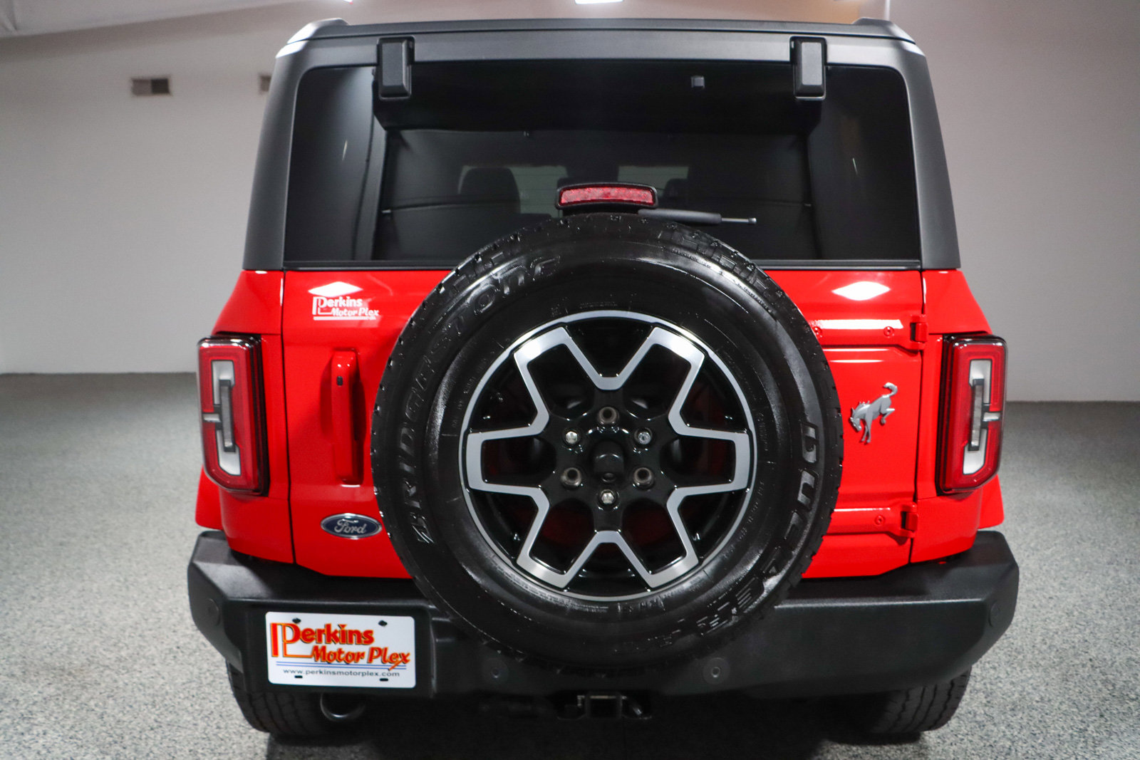 Used 2023 Ford Bronco Outer Banks image 8