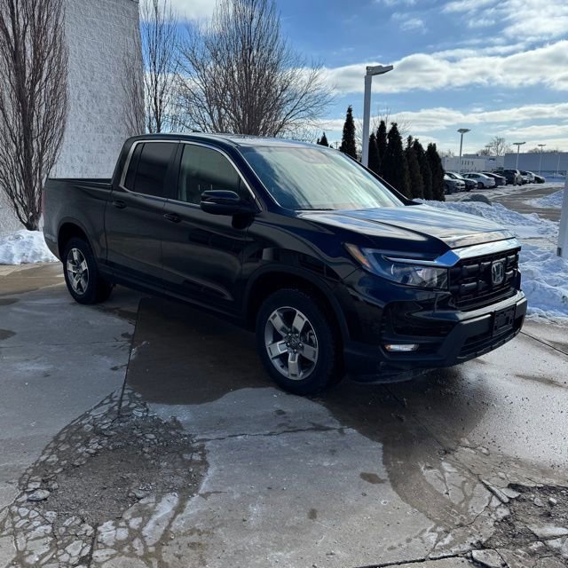 Certified 2025 Honda Ridgeline RTL image 7