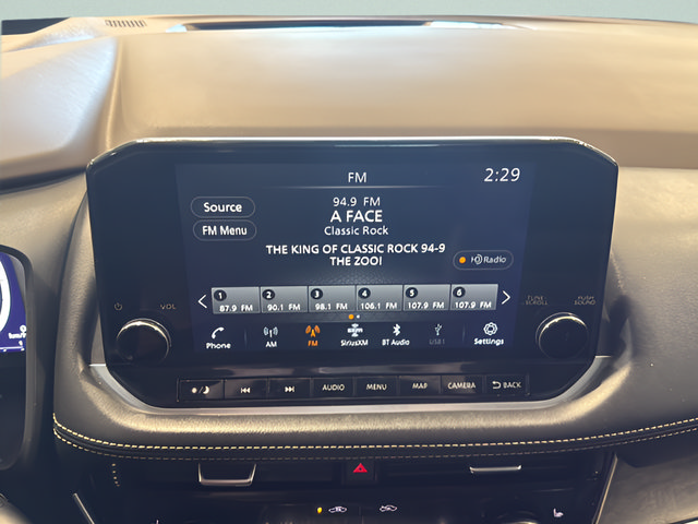 Used 2021 Nissan Rogue Platinum AWD/4WD image 23