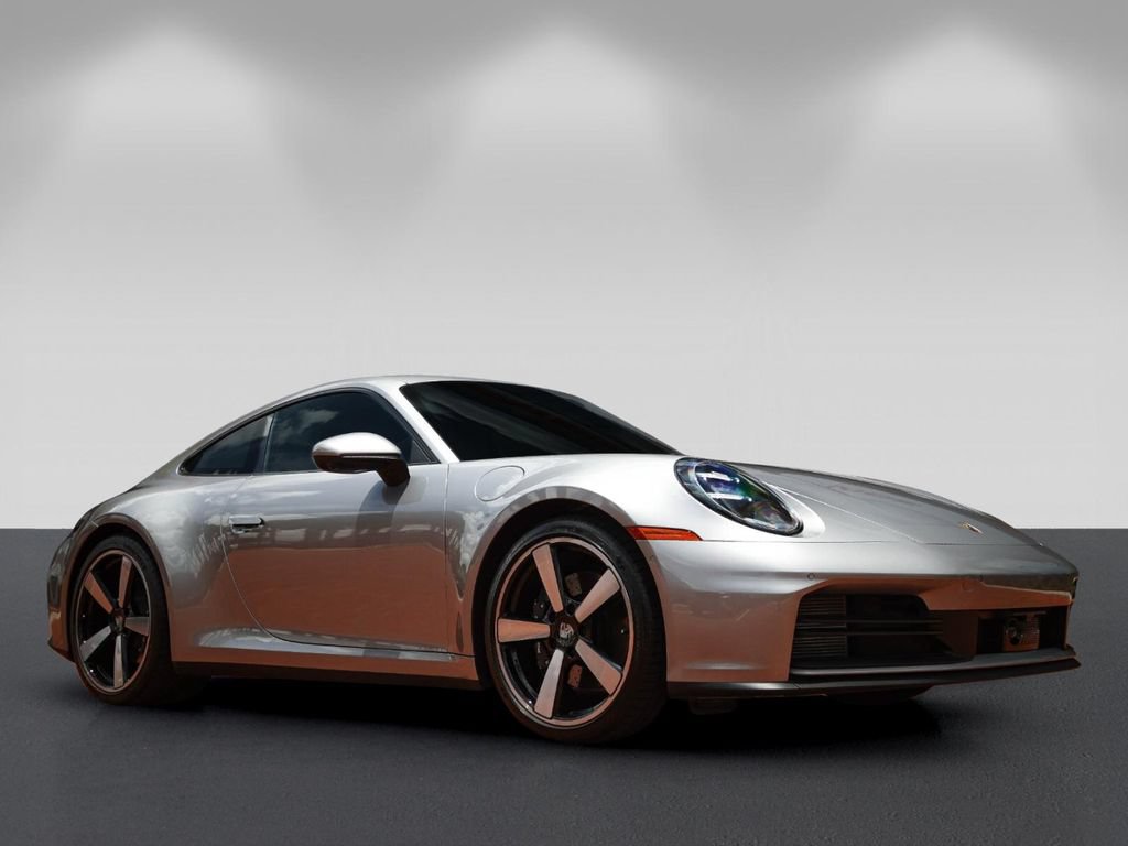 Used 2025 Porsche 911 Carrera RWD image 22