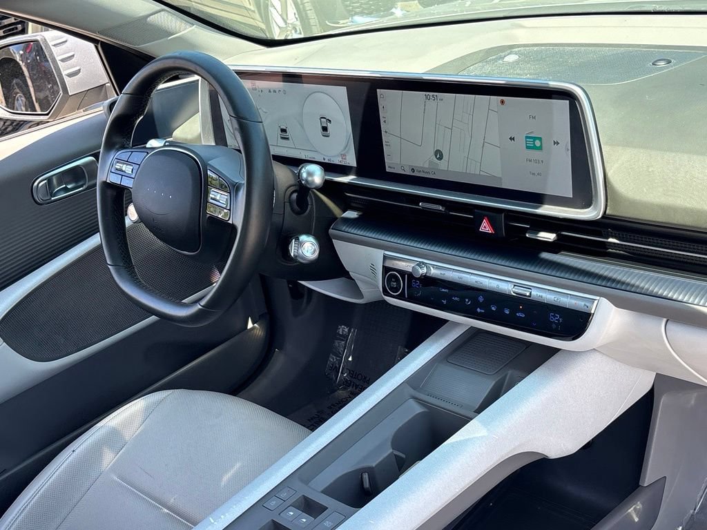 Used 2024 Hyundai Ioniq 6 SEL RWD image 28