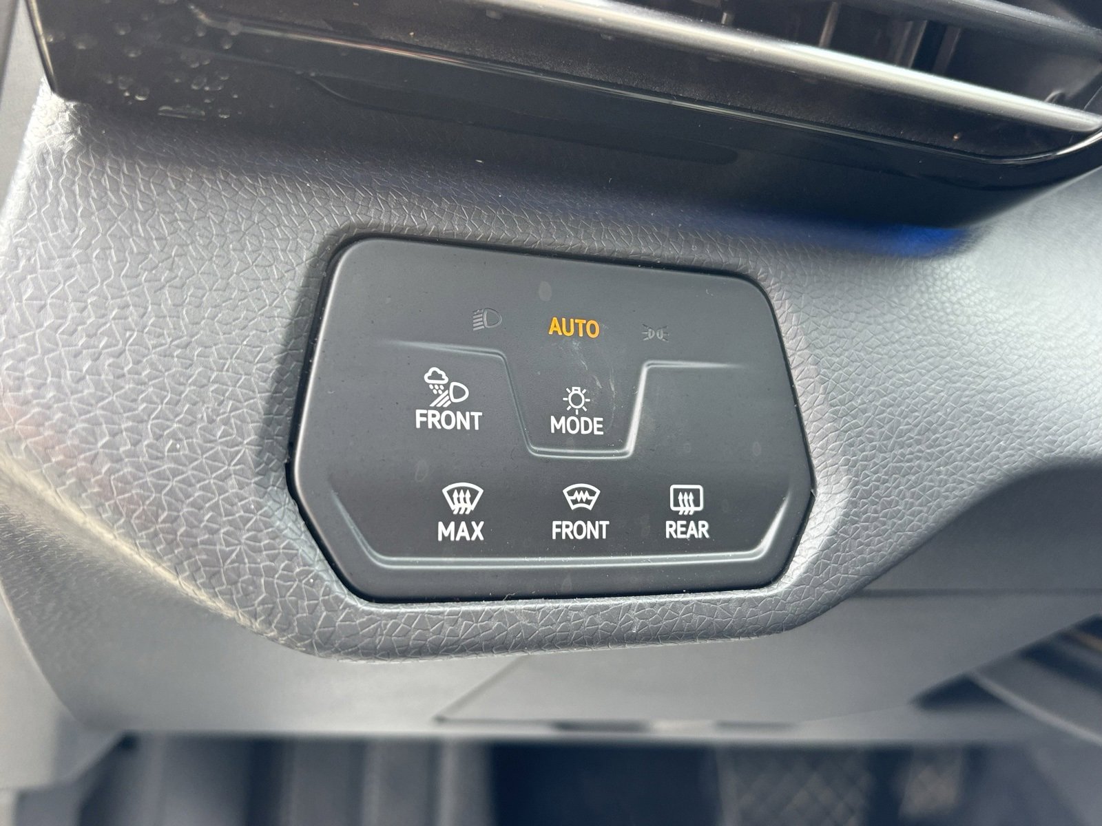 Used 2023 Volkswagen ID.4 Pro S image 23