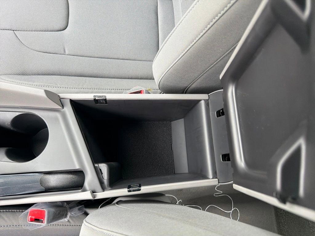 Used 2026 Hyundai Elantra SE w/ Cargo Package image 22