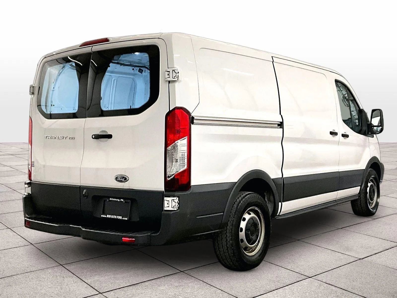 Used 2018 Ford Transit 150 130 Low Roof RWD image 11