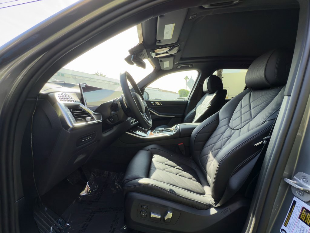 New 2026 BMW X5 sDrive40i w/ Premium Package image 9