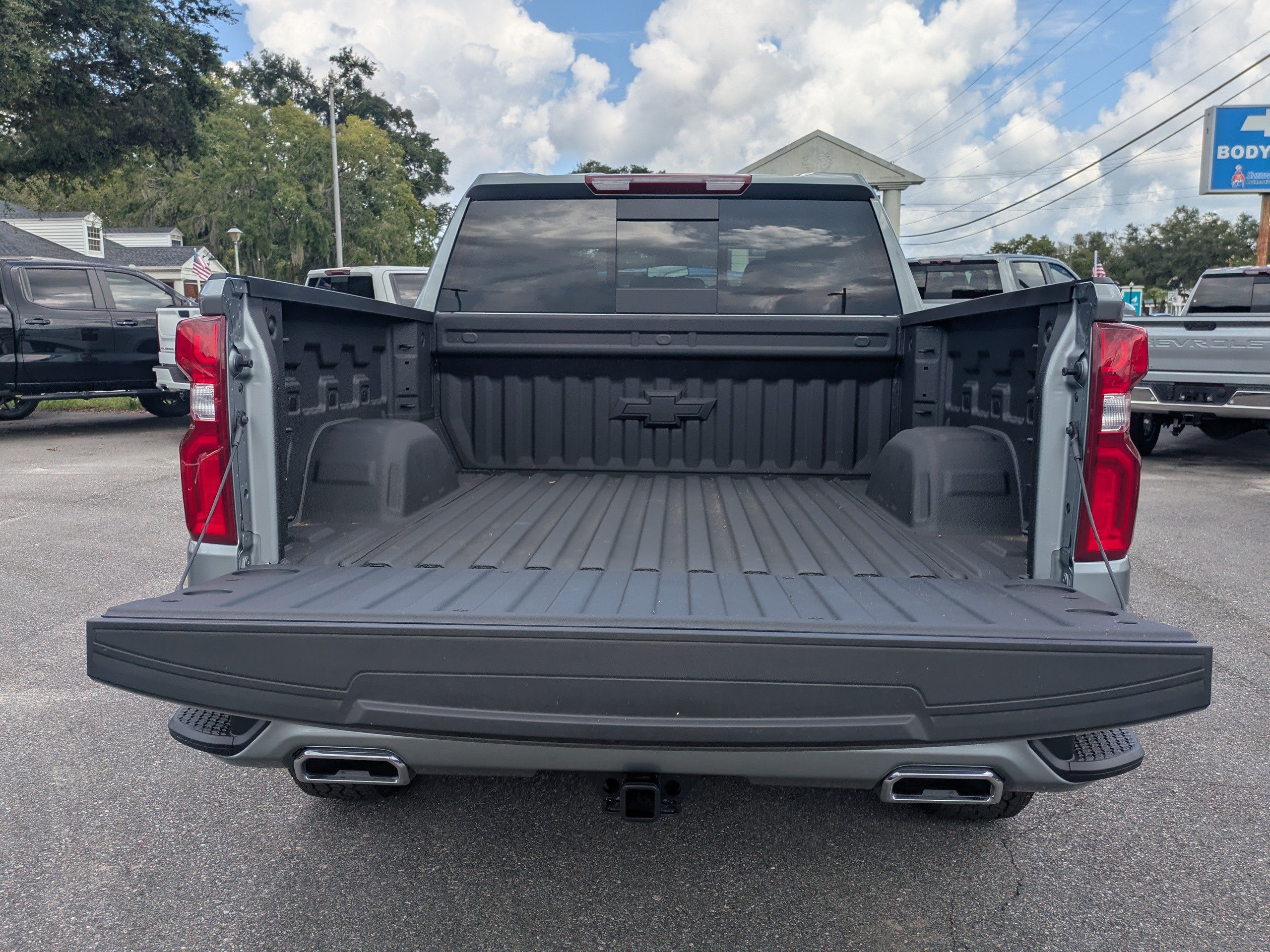 New 2026 Chevrolet Silverado 1500 RST w/ All Star Edition Plus AWD/4WD image 13