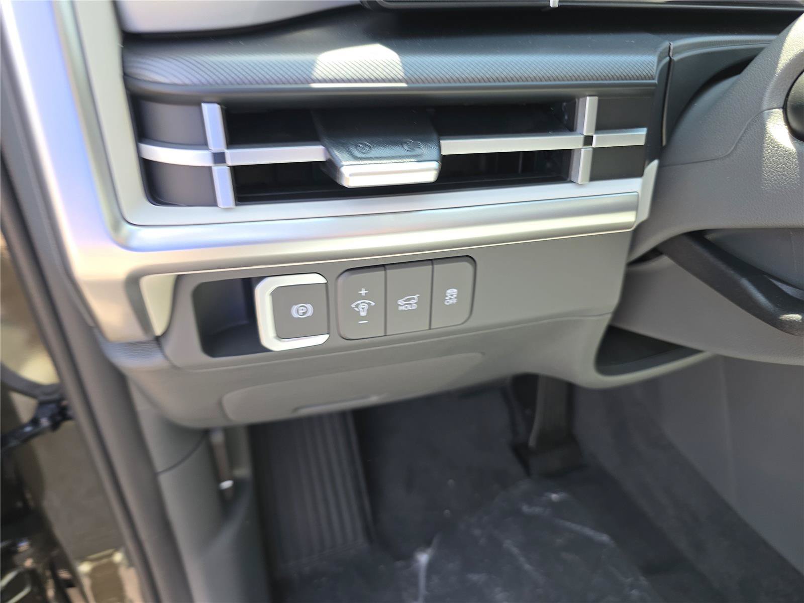 New 2026 Hyundai Santa Fe SEL AWD/4WD image 8