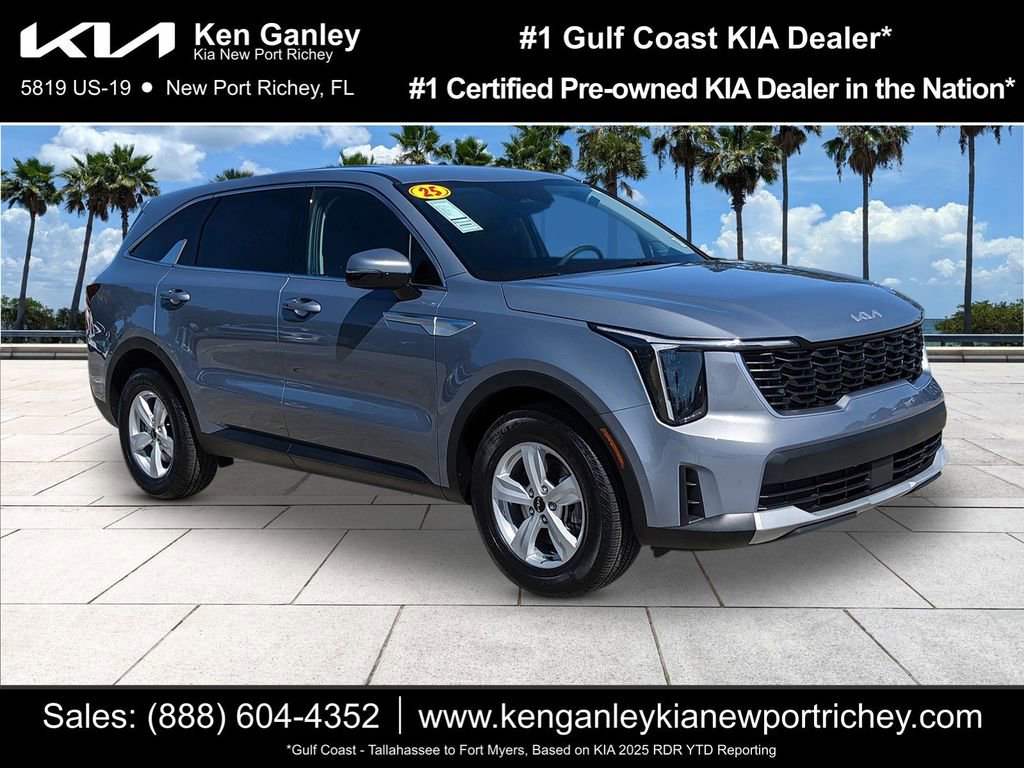 Certified 2025 Kia Sorento LX