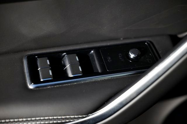 New 2026 Jaguar F-PACE R-Dynamic S image 18