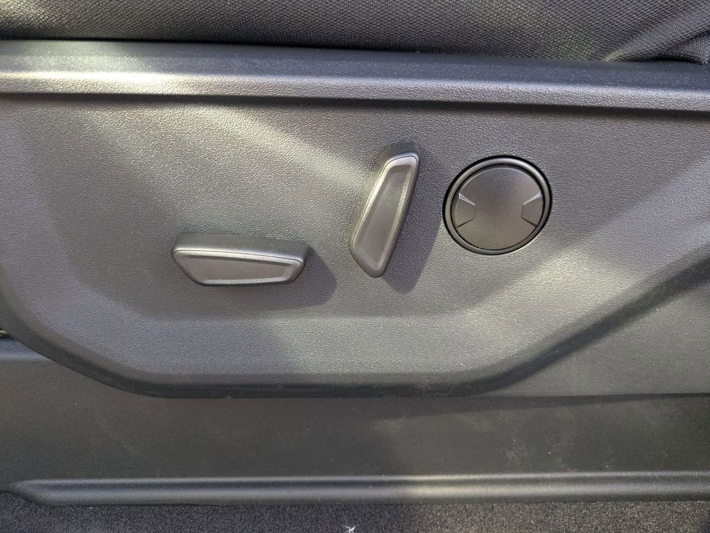 New 2026 Ford F150 XLT w/ Equipment Group 302A MID image 20