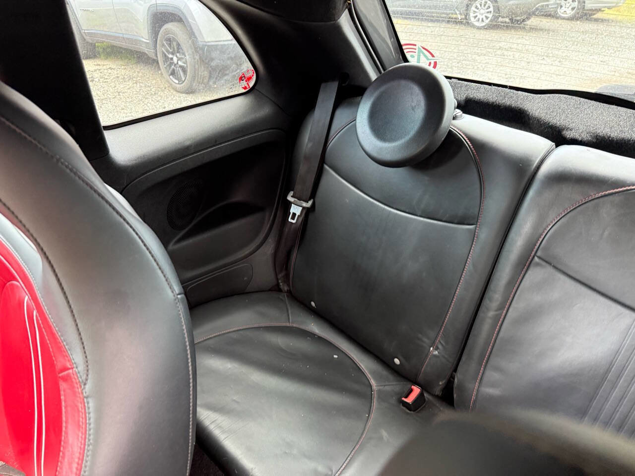 Used 2013 FIAT 500 Abarth w/ Beats Audio Pkg FWD image 15