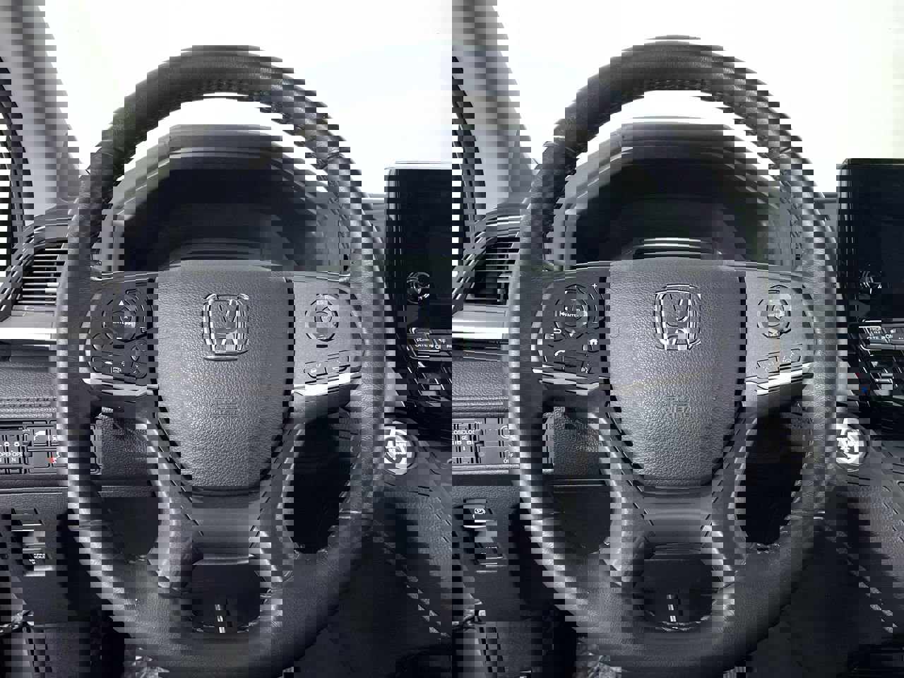 Used 2023 Honda Odyssey EX-L image 13