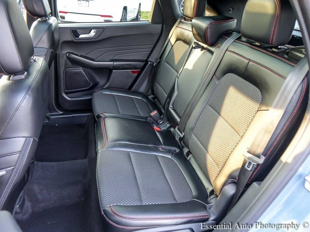 Certified 2024 Ford Escape ST-Line w/ Tech Pack #1 AWD/4WD image 11