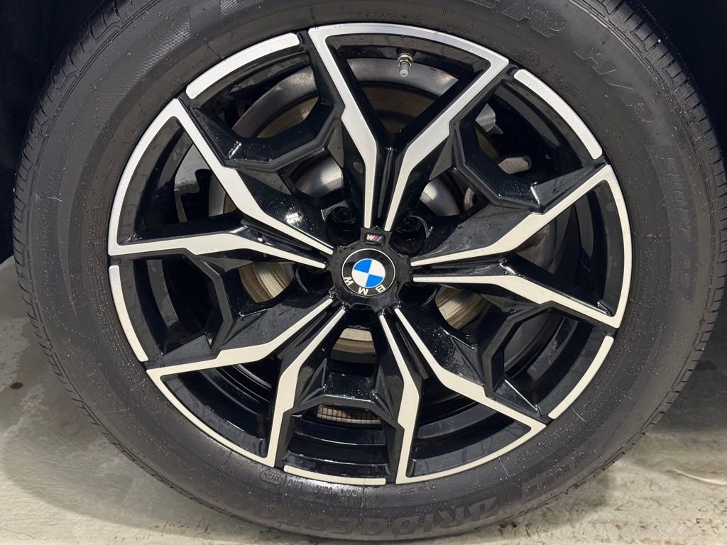 Certified 2024 BMW X3 xDrive30i w/ Premium Package image 9