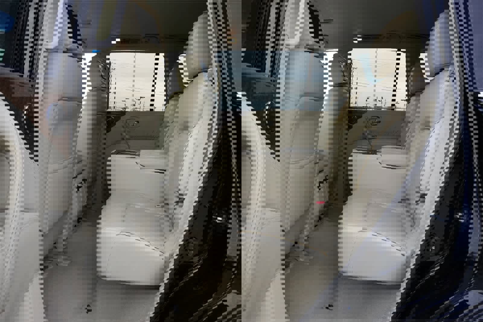 Used 2016 INFINITI QX80 2WD w/ Driver's Assistance Package image 19