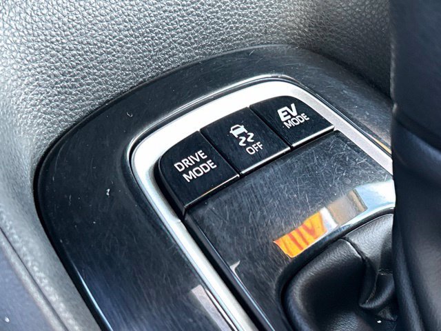 Certified 2025 Toyota Corolla LE AWD/4WD image 43